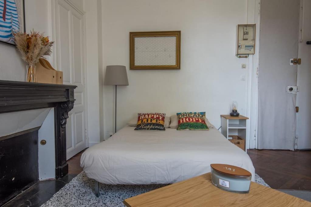 Le Petit Cosy Apartman Angers Kültér fotó